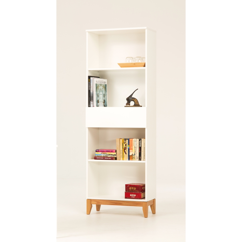 Стеллаж Blanco Bookcase Классический стеллаж в Скандинавском стиле - комбинация натурального дуба и белого цвета WOODMAN