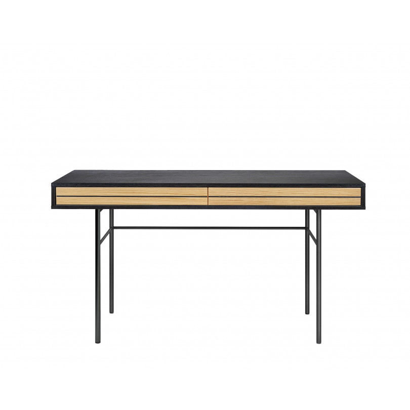 Письменный стол Stripe Оригинальный письменный стол от датской дизайн-студии Says Who WOODMAN